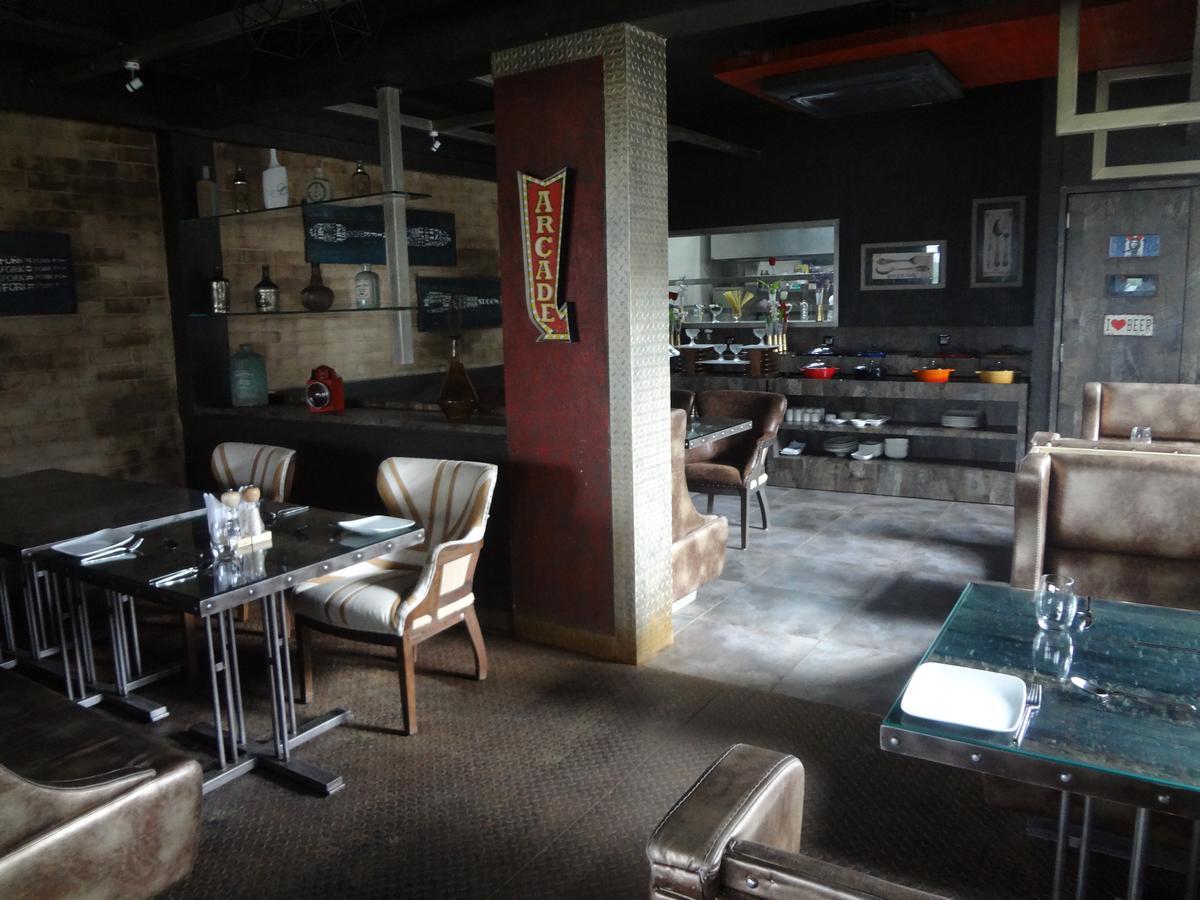 ناغبور Hotel Gangakashi المظهر الخارجي الصورة
