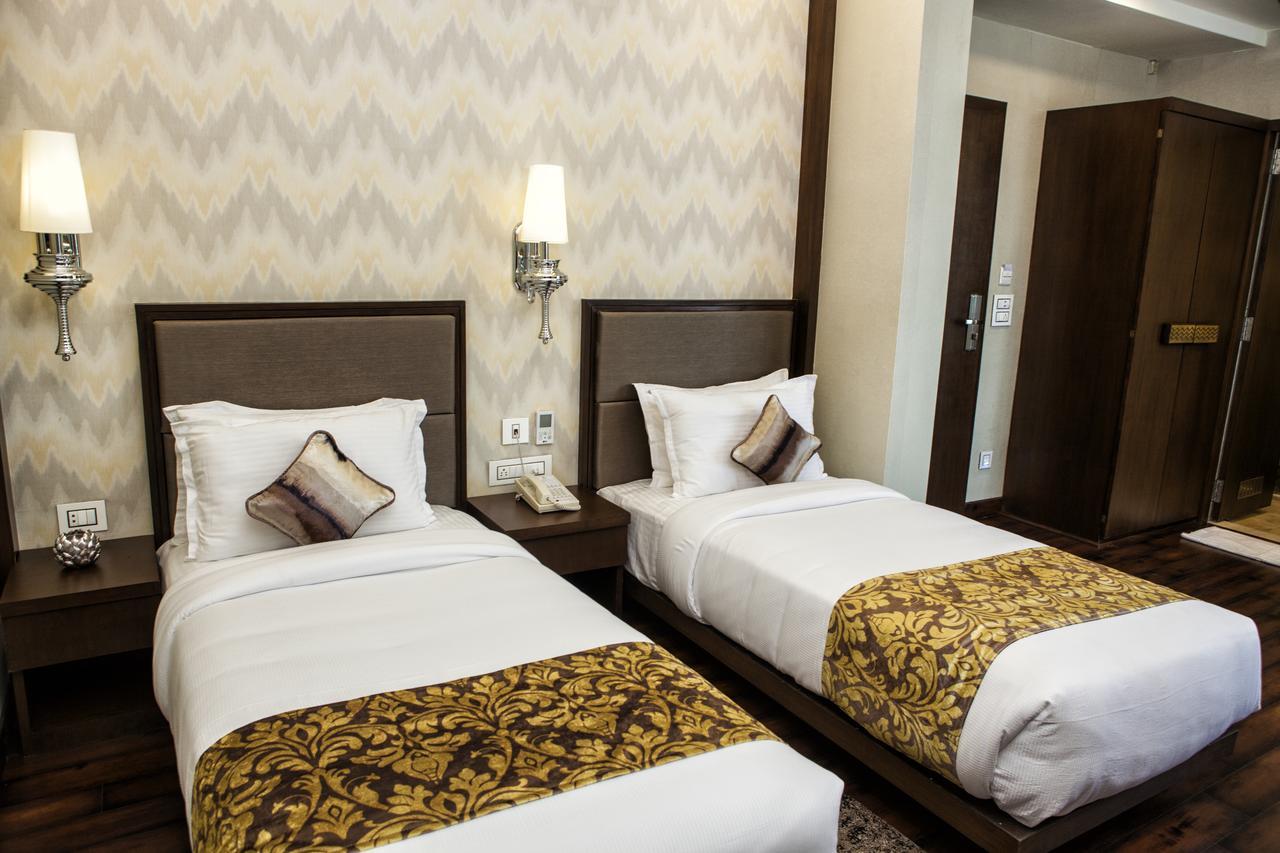 ناغبور Hotel Gangakashi المظهر الخارجي الصورة